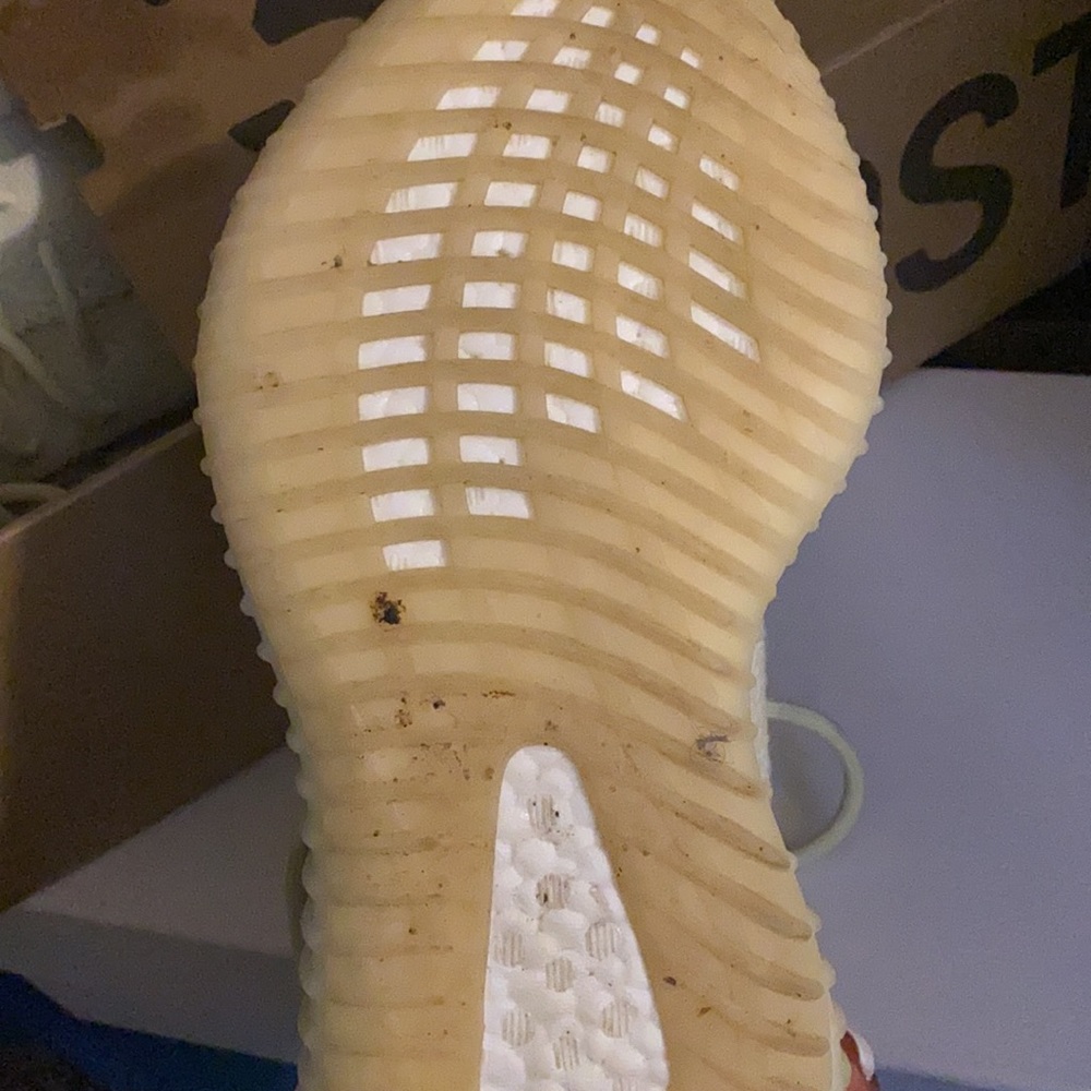 lime color yezzy - Picture 3 of 6